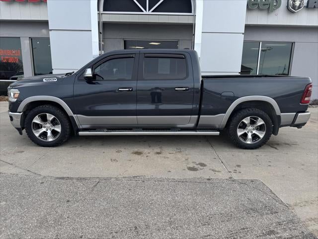 2019 RAM 1500 Laramie Crew Cab 4x4 6'4' Box