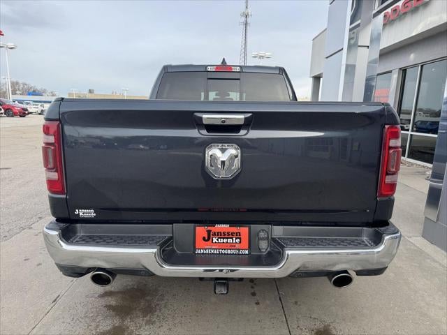 2019 RAM 1500 Laramie Crew Cab 4x4 6'4' Box