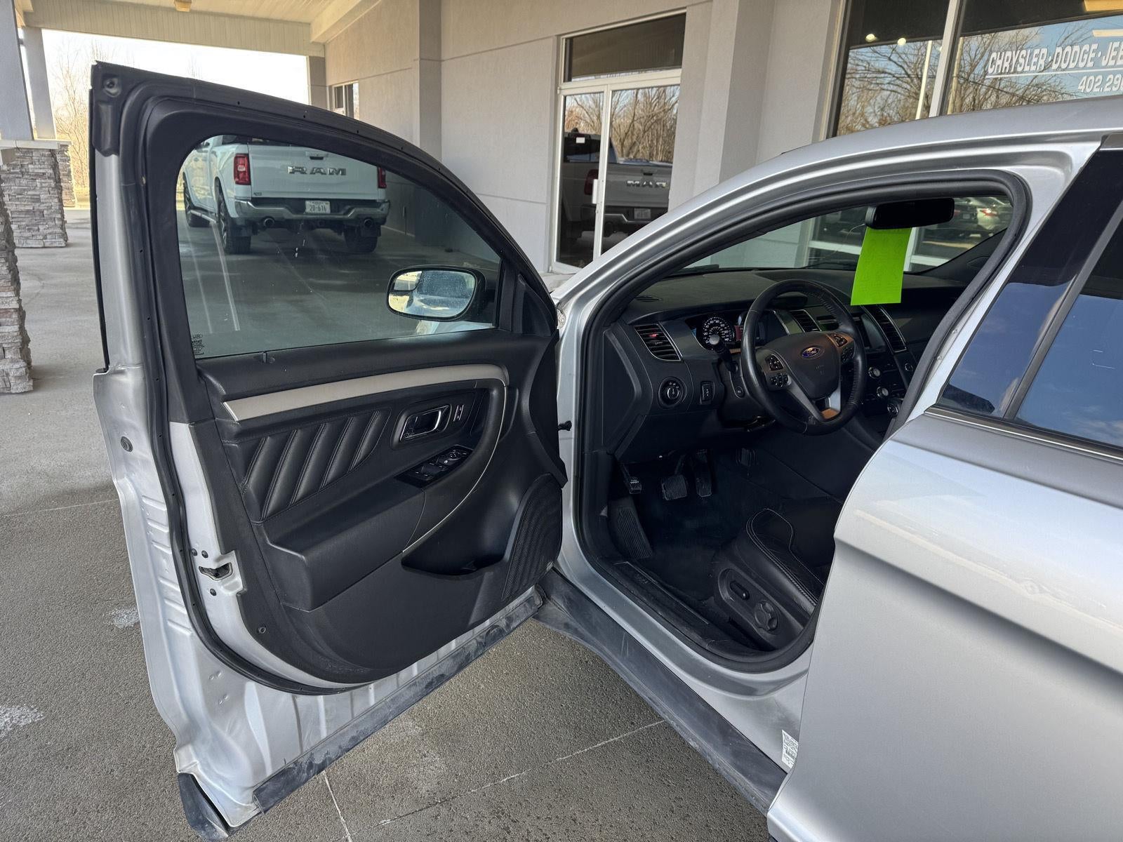 2015 Ford Taurus SEL