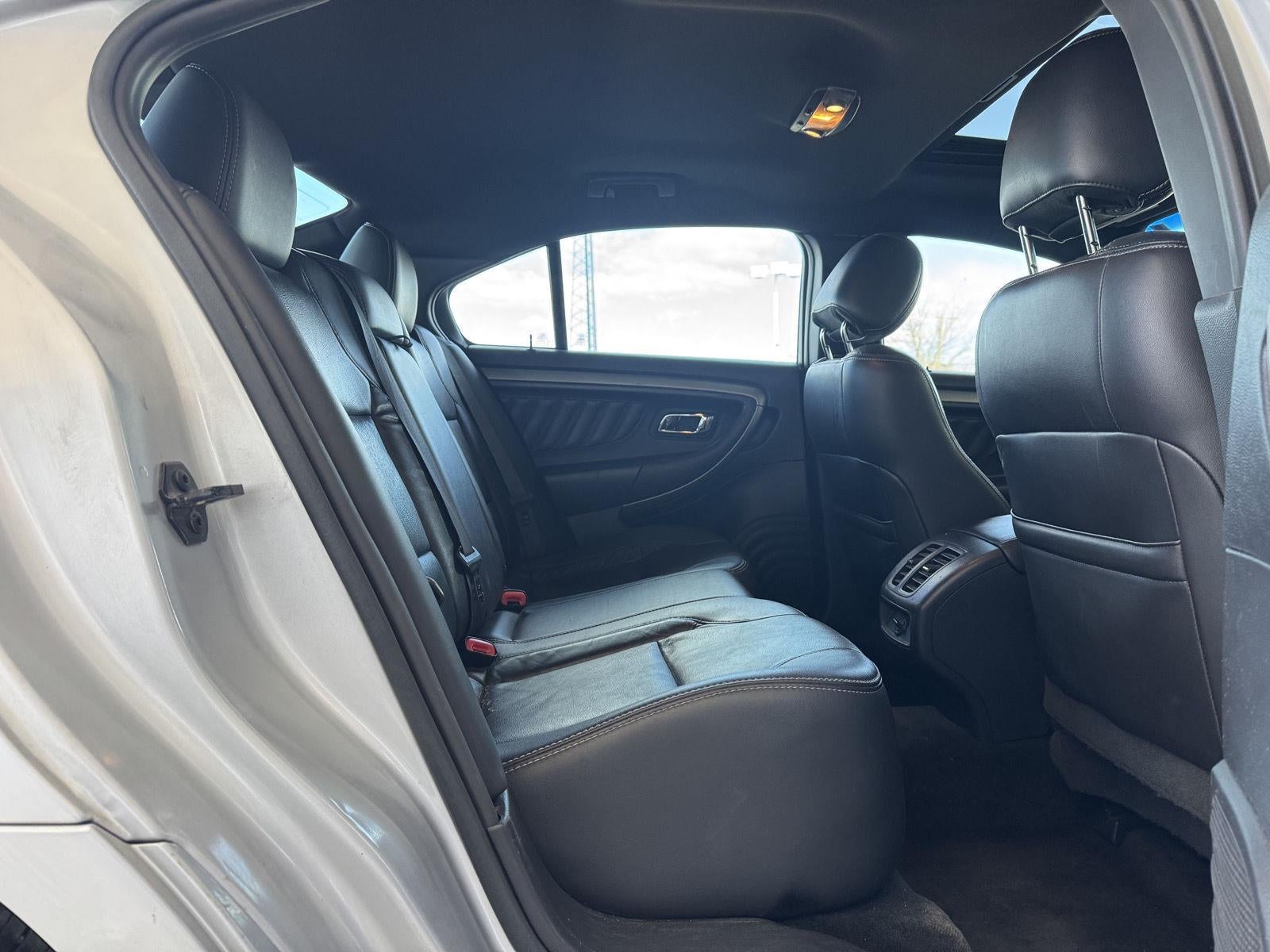 2015 Ford Taurus SEL