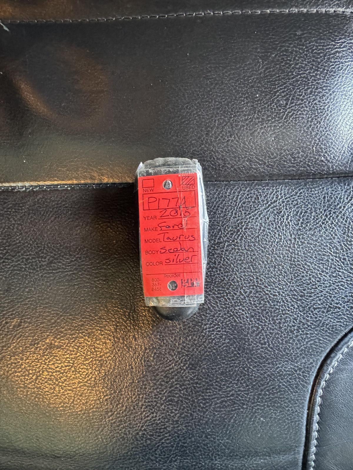 2015 Ford Taurus SEL