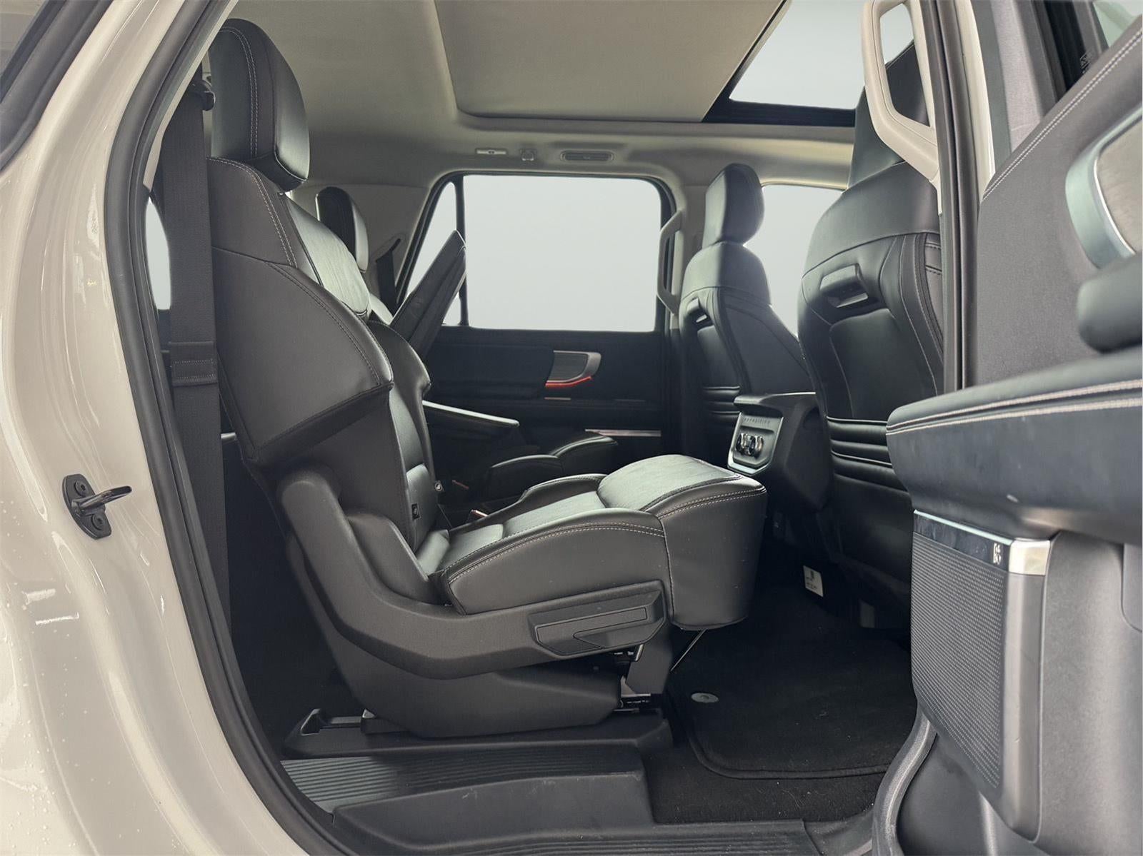 2025 Ford Expedition Platinum MAX