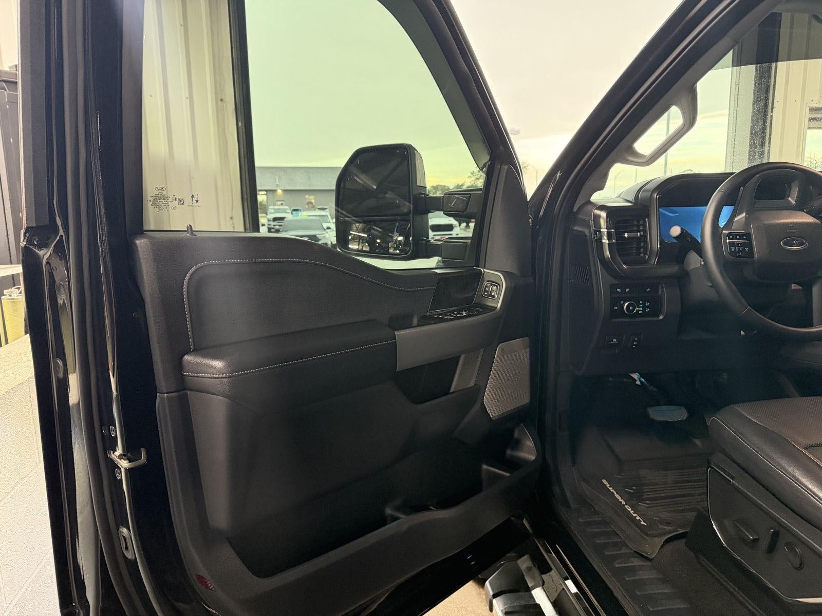 2024 Ford F-350 Lariat
