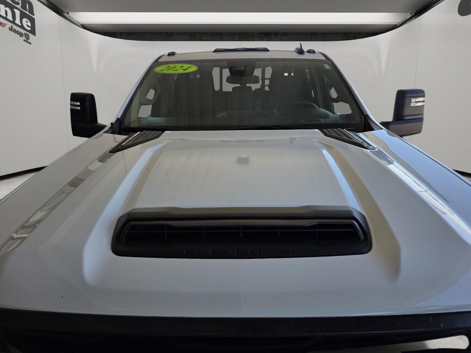 2024 Chevrolet Silverado 3500HD Chassis Work Truck