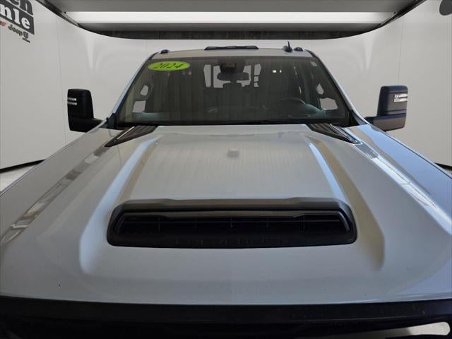 2024 Chevrolet Silverado 3500HD Chassis Work Truck