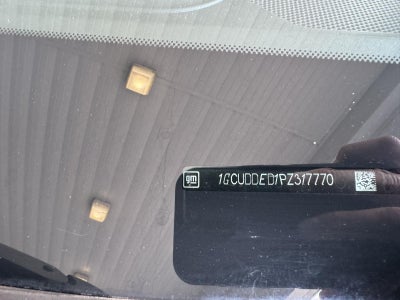 2023 Chevrolet Silverado 1500 4WD Crew Cab Standard Bed LT