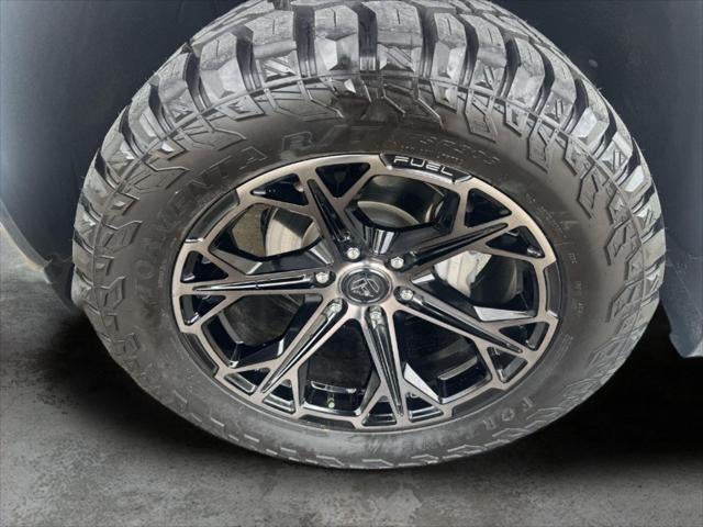 2023 Chevrolet Silverado 1500 4WD Crew Cab Standard Bed LT