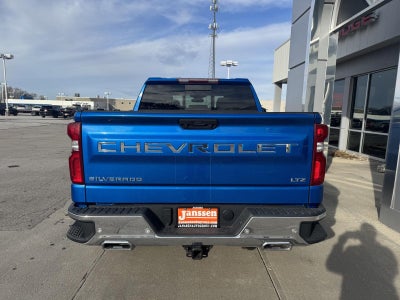 2022 Chevrolet Silverado 1500 4WD Crew Cab Short Bed LTZ