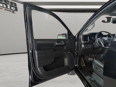 2022 Chevrolet Silverado 1500 4WD Crew Cab Short Bed LTZ