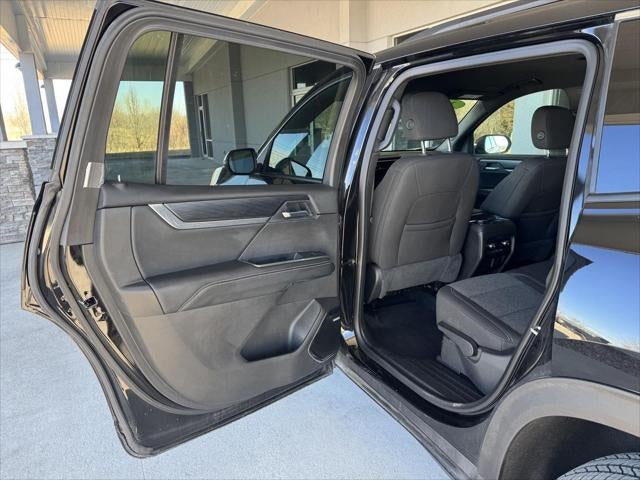 2025 GMC Acadia FWD Elevation