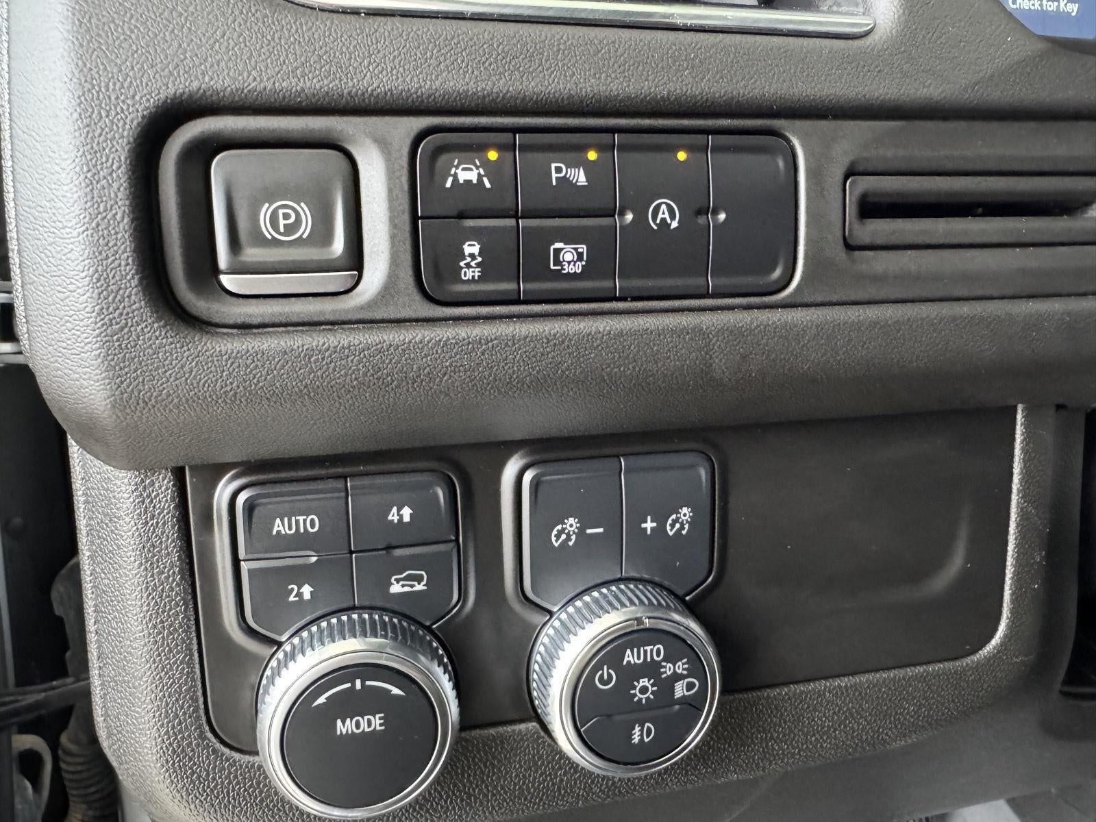 2023 GMC Yukon 4WD SLT