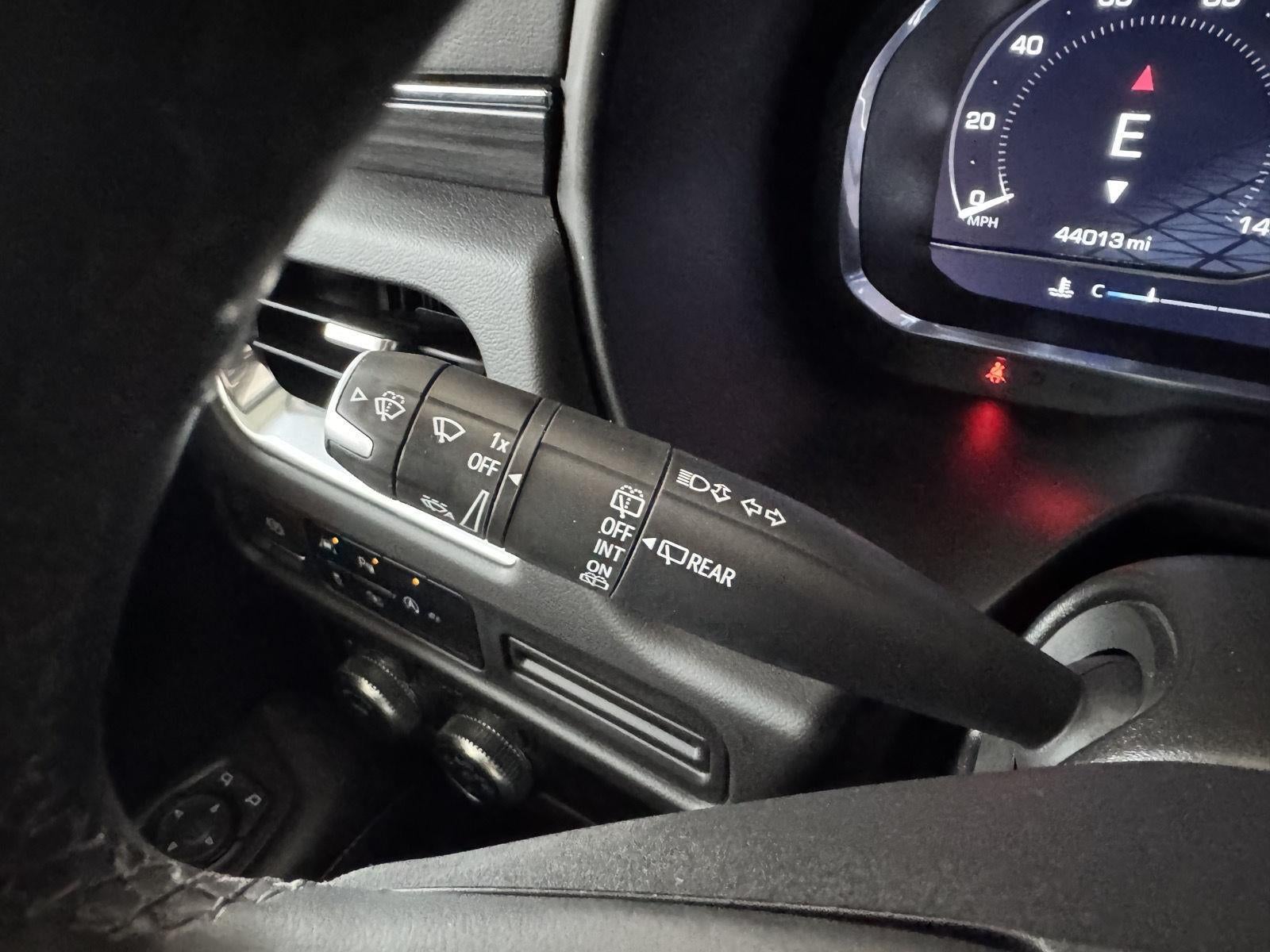 2023 GMC Yukon 4WD SLT