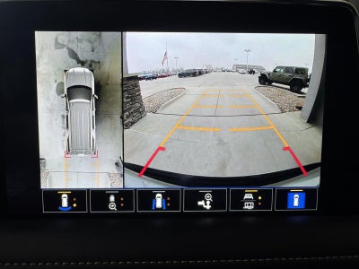 2023 GMC Yukon 4WD SLT