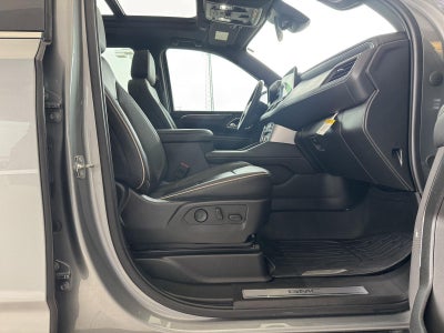2023 GMC Yukon 4WD SLT