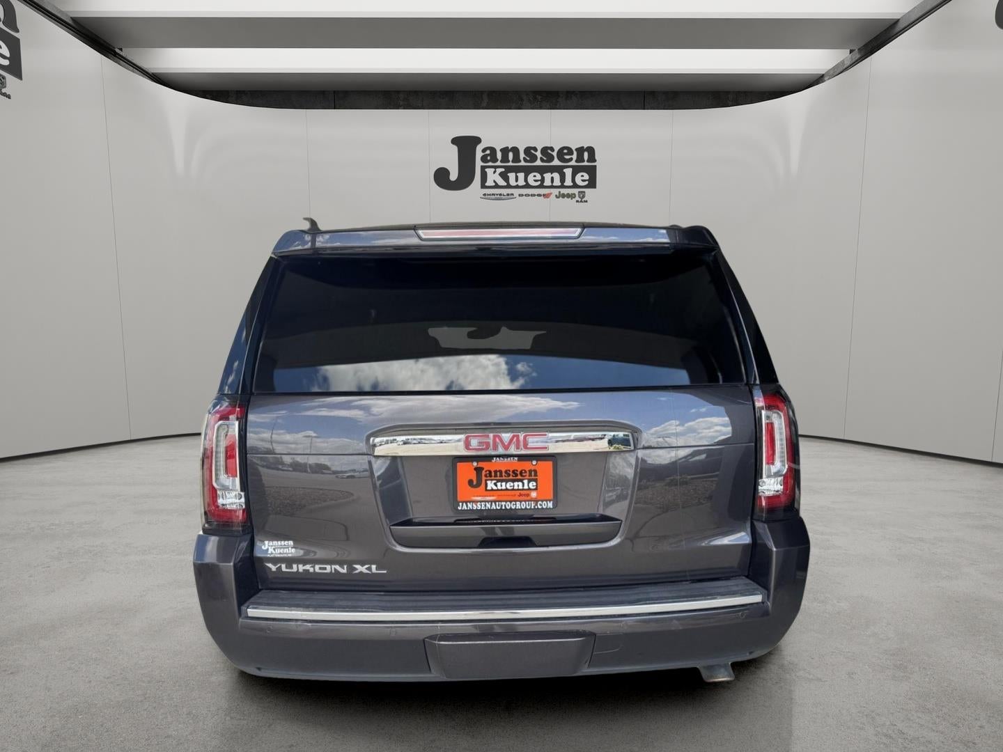 2017 GMC Yukon XL Denali