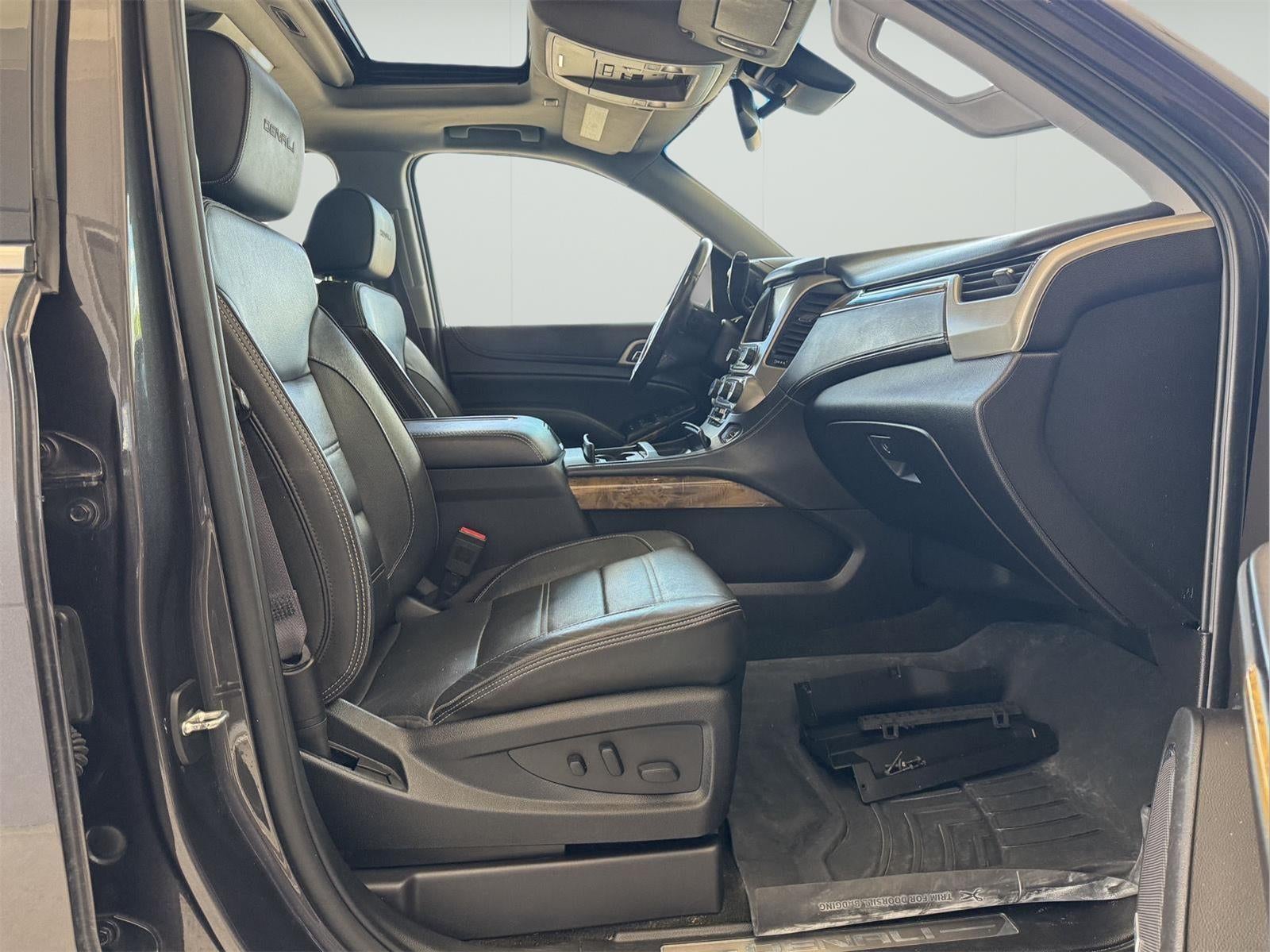 2017 GMC Yukon XL Denali