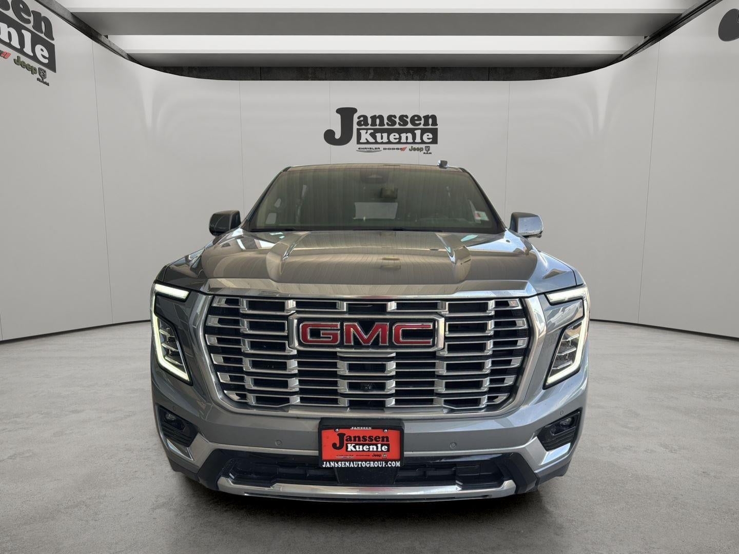 2025 GMC Yukon XL 4WD Denali