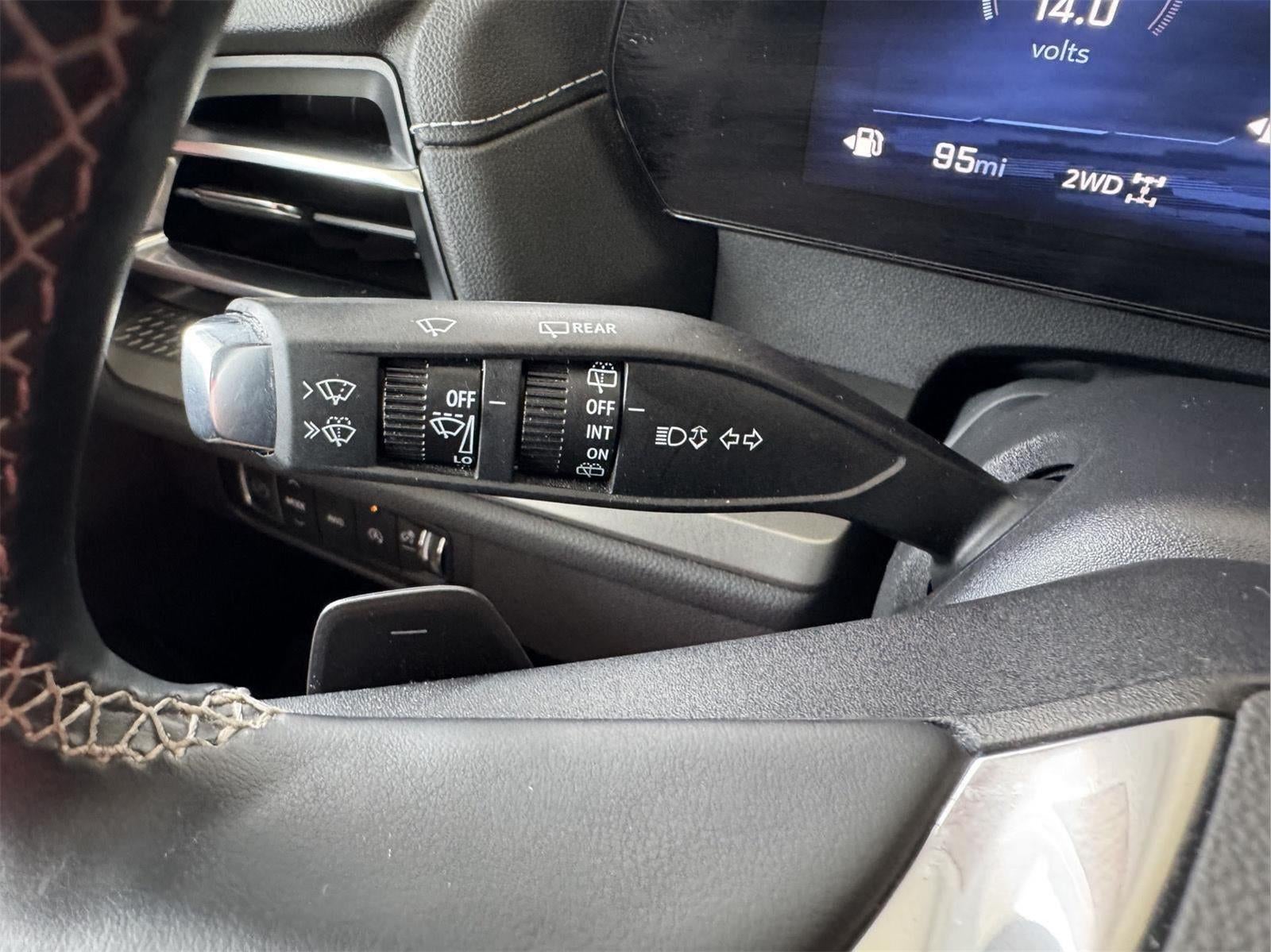 2024 Chevrolet Traverse AWD LT