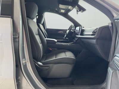 2024 Chevrolet Traverse AWD LT