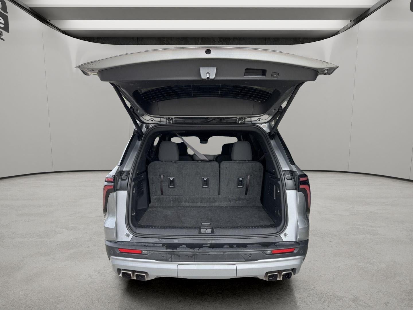 2024 Chevrolet Traverse AWD LT
