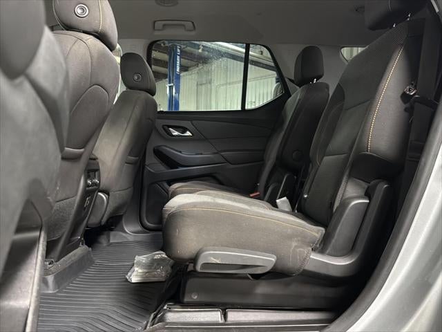 2020 Chevrolet Traverse AWD LT Cloth