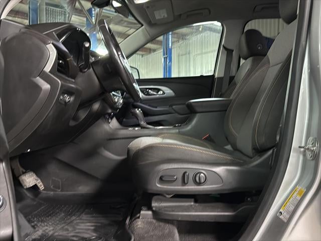 2020 Chevrolet Traverse AWD LT Cloth