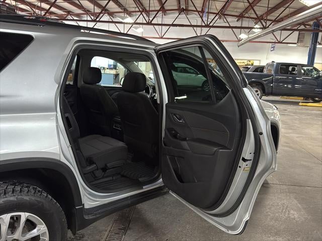 2020 Chevrolet Traverse AWD LT Cloth