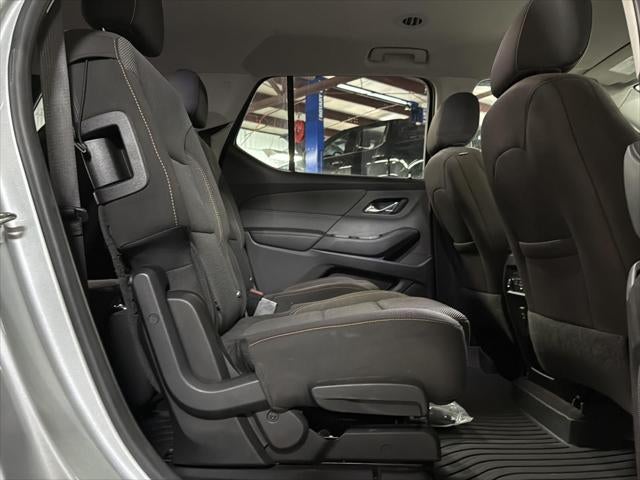 2020 Chevrolet Traverse AWD LT Cloth