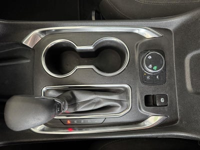 2023 Chevrolet Traverse AWD LT Cloth