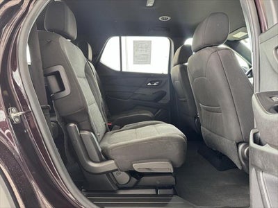 2023 Chevrolet Traverse AWD LT Cloth