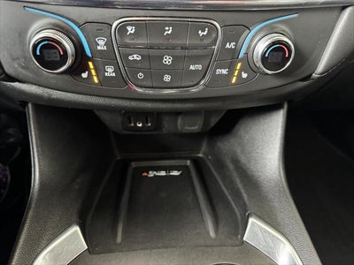 2023 Chevrolet Traverse AWD LT Cloth