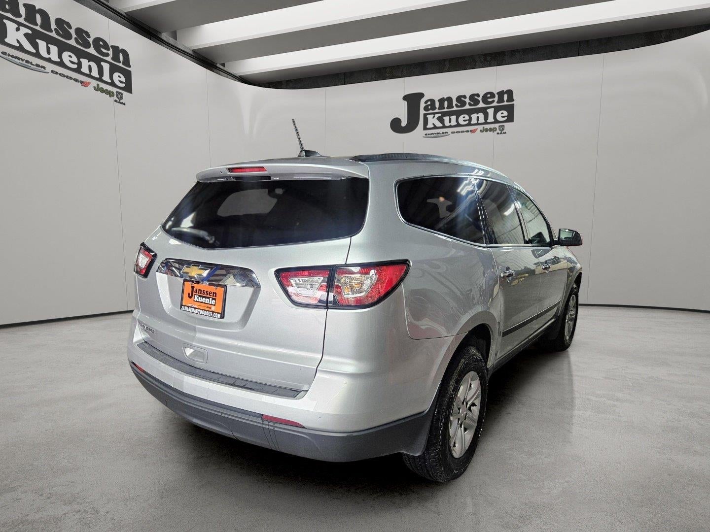 2017 Chevrolet Traverse LS