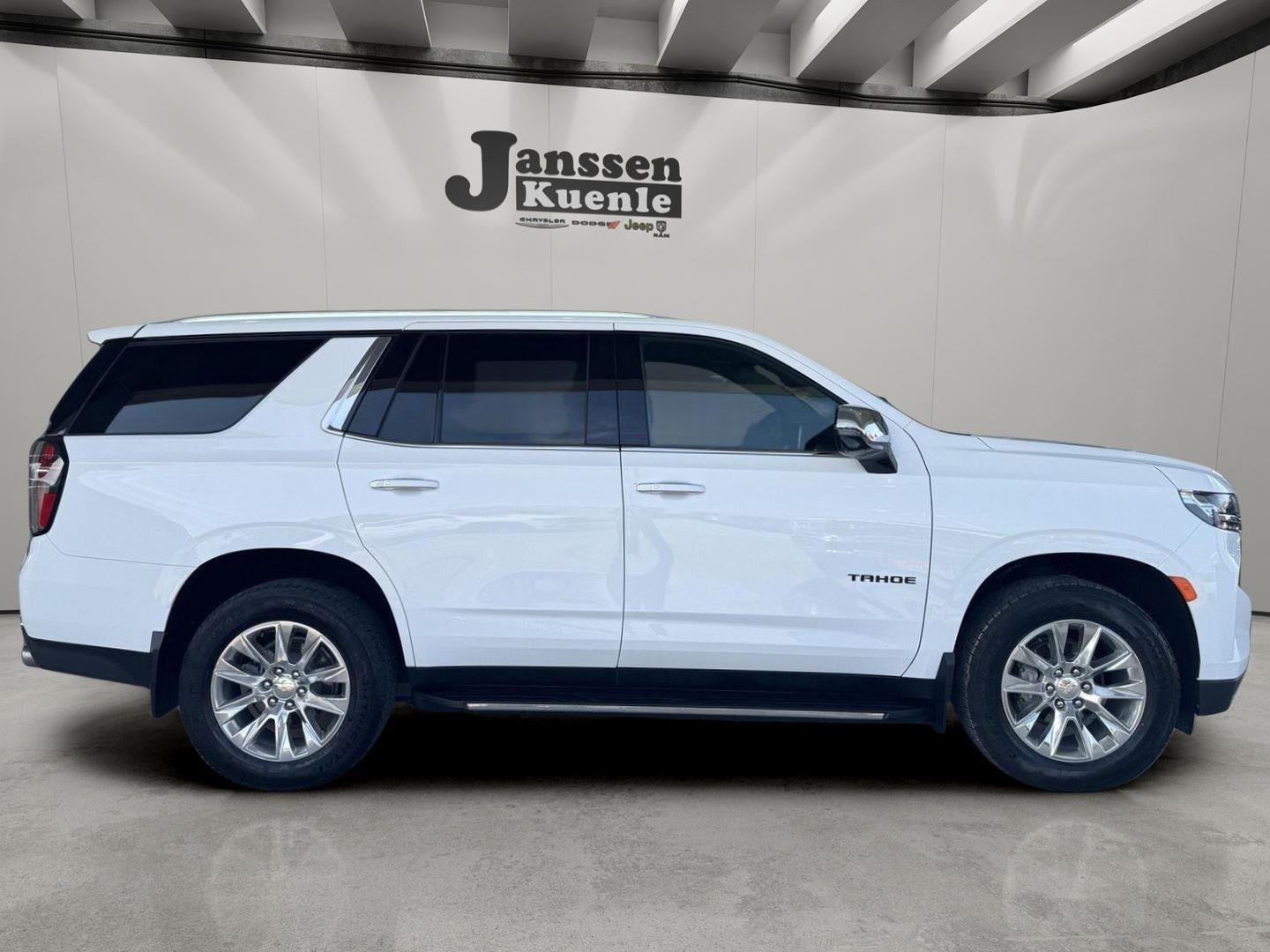 2023 Chevrolet Tahoe 4WD Premier