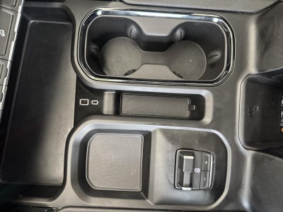 2026 GMC Sierra 2500HD Crew Cab, Standard Bed, AT4, 4WD