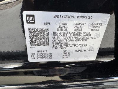 2026 GMC Sierra 2500HD Crew Cab, Standard Bed, AT4, 4WD