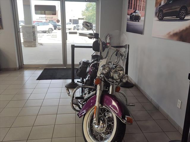 2016 Harley-Davidson Heritage Softail Classic Base