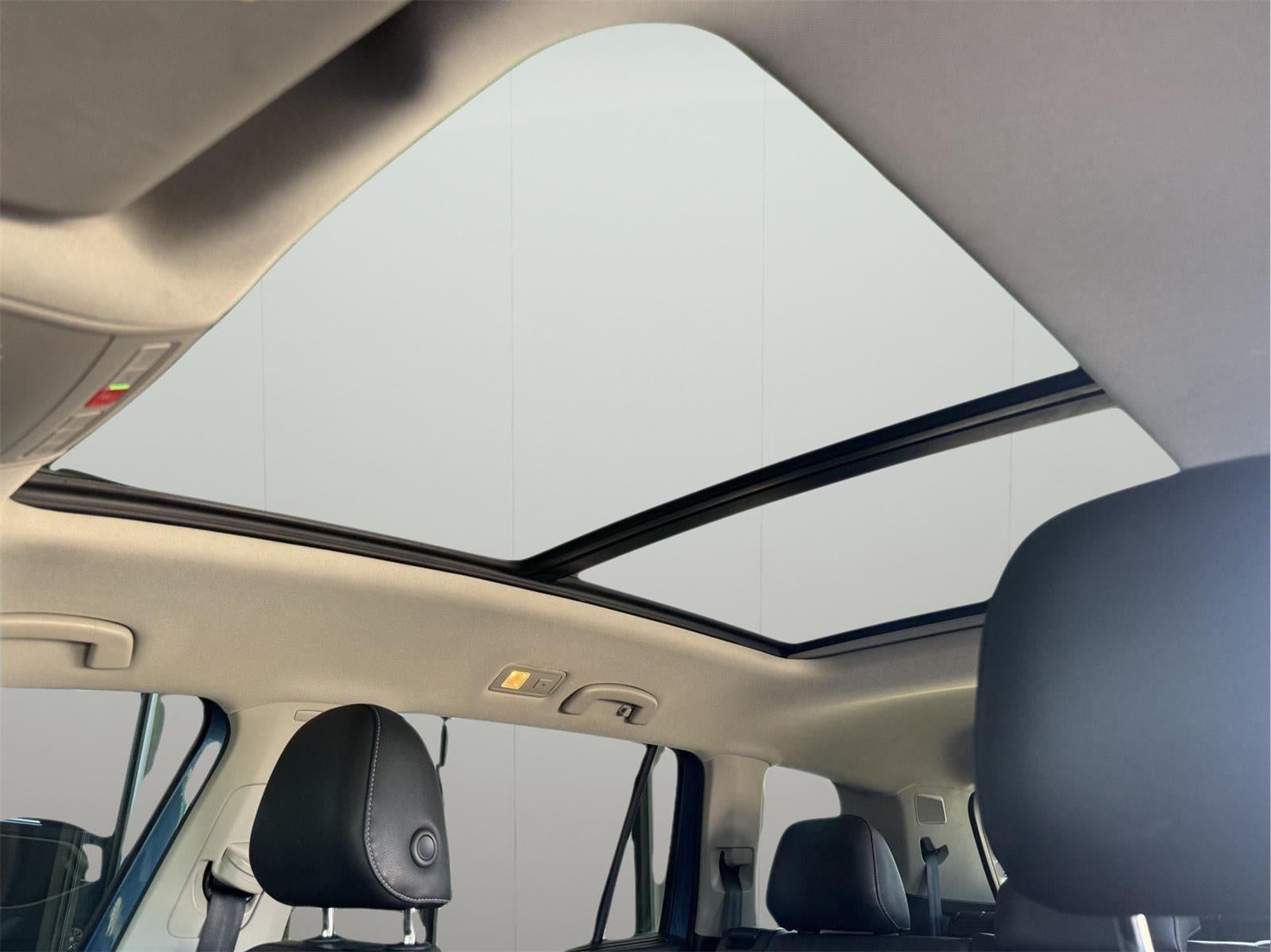 2020 Volkswagen Atlas 3.6L V6 SEL Premium