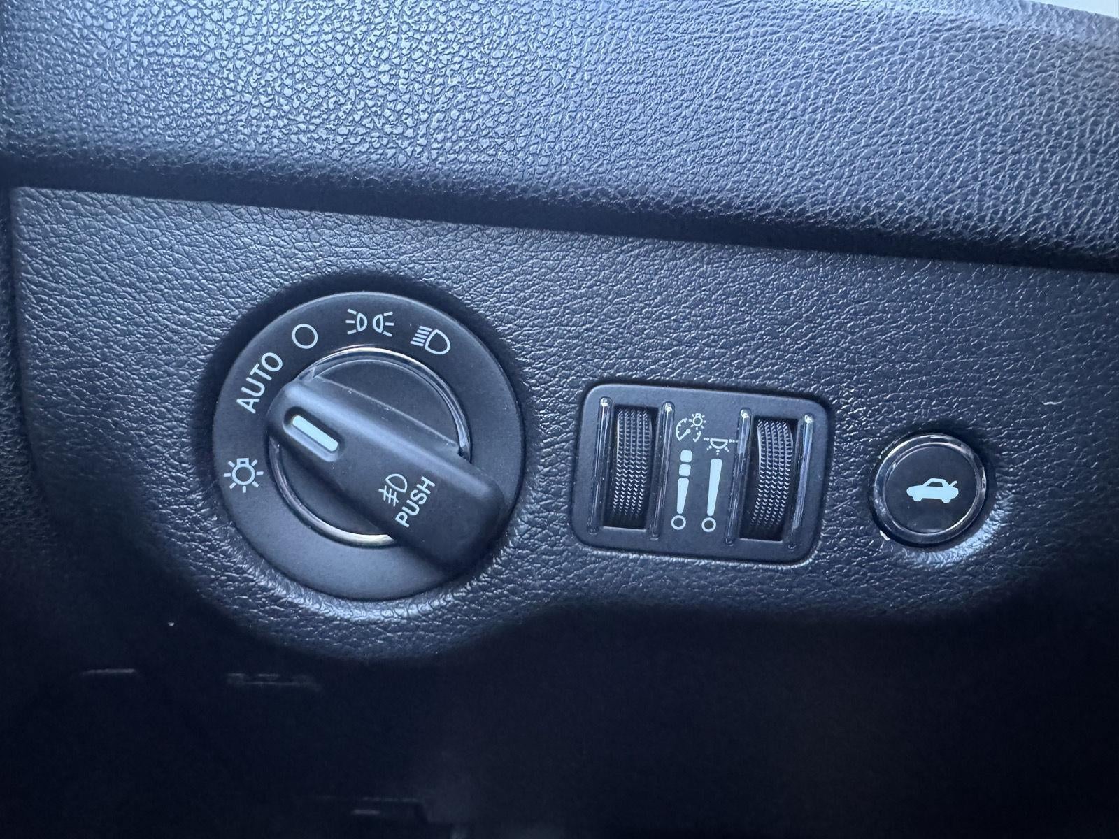 2023 Chrysler 300 300S