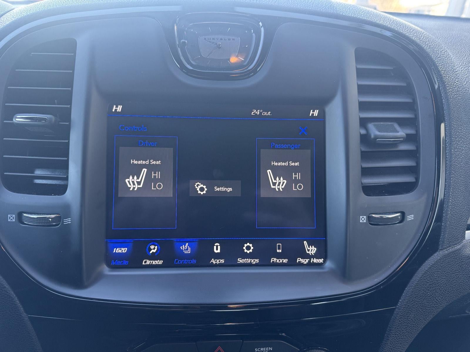 2023 Chrysler 300 300S