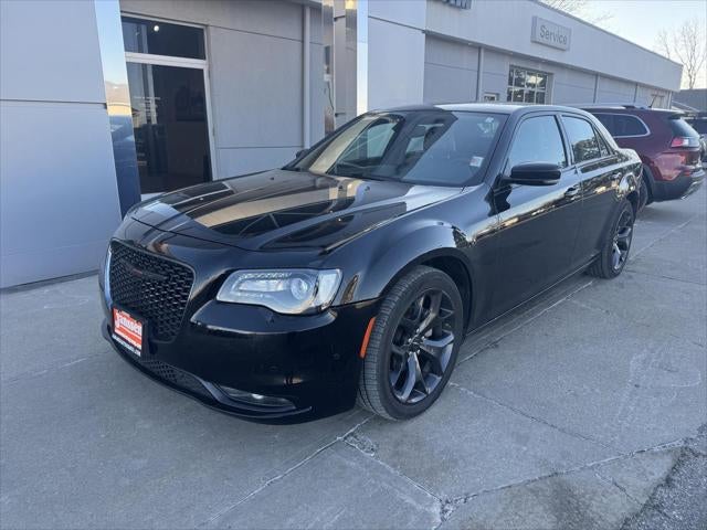 2023 Chrysler 300 300S