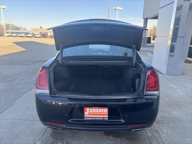 2023 Chrysler 300 300S