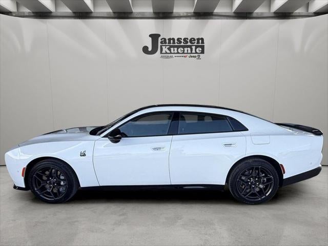 2027 Dodge Charger CHARGER SCAT PACK PLUS 4-DOOR AWD