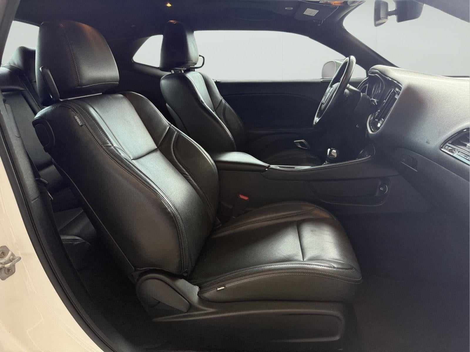 2018 Dodge Challenger SXT