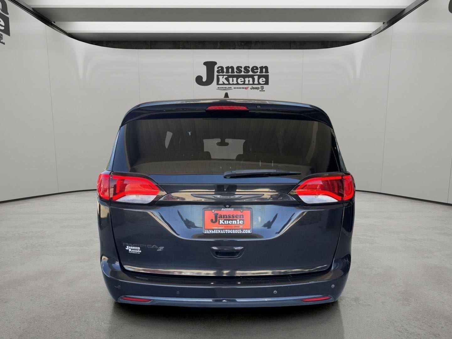 2019 Chrysler Pacifica Touring L Plus