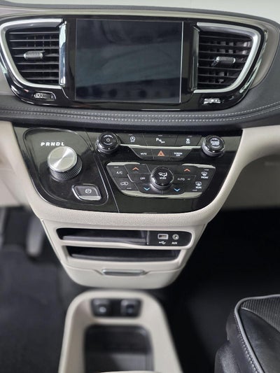 2019 Chrysler Pacifica Limited