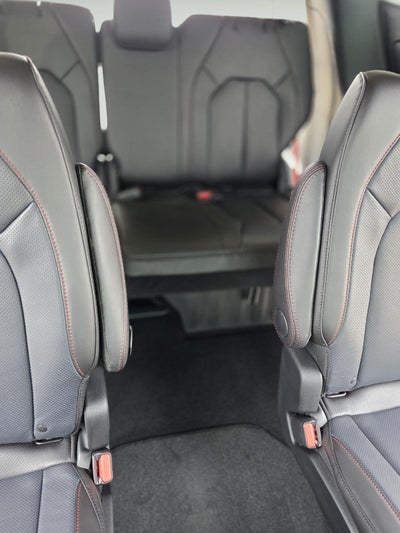 2027 Chrysler Pacifica PACIFICA SELECT AWD
