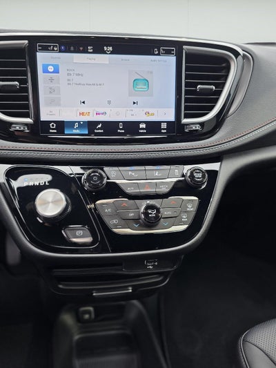 2027 Chrysler Pacifica PACIFICA SELECT AWD
