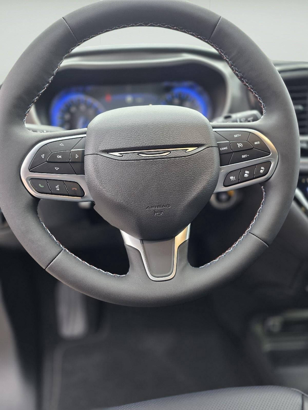 2027 Chrysler Pacifica PACIFICA SELECT AWD