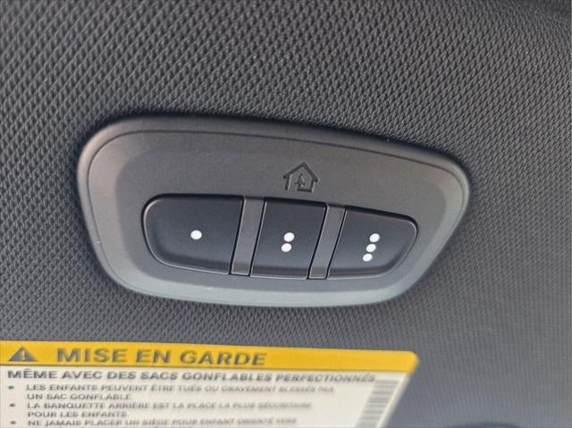 2027 Chrysler Pacifica PACIFICA SELECT AWD
