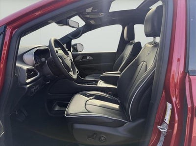 2027 Chrysler Pacifica PACIFICA LIMITED AWD
